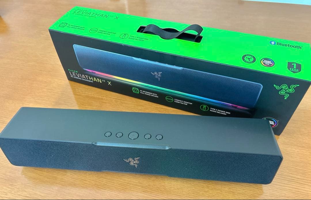 Razer レイザー Leviathan V2 X ゲーミング サウンドバー