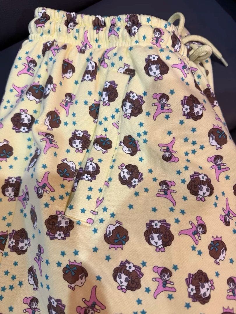 Ashley Williams 黄色　イージーパンツ