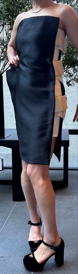 ランバン　ストラップレス ブラックドレス リボン