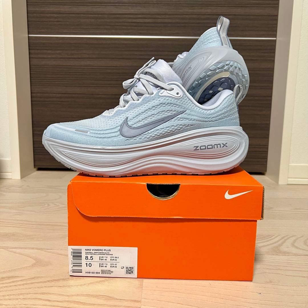 (RYUさん専用)NIKE VOMERO PLUS 26.5cm 未使用・新品