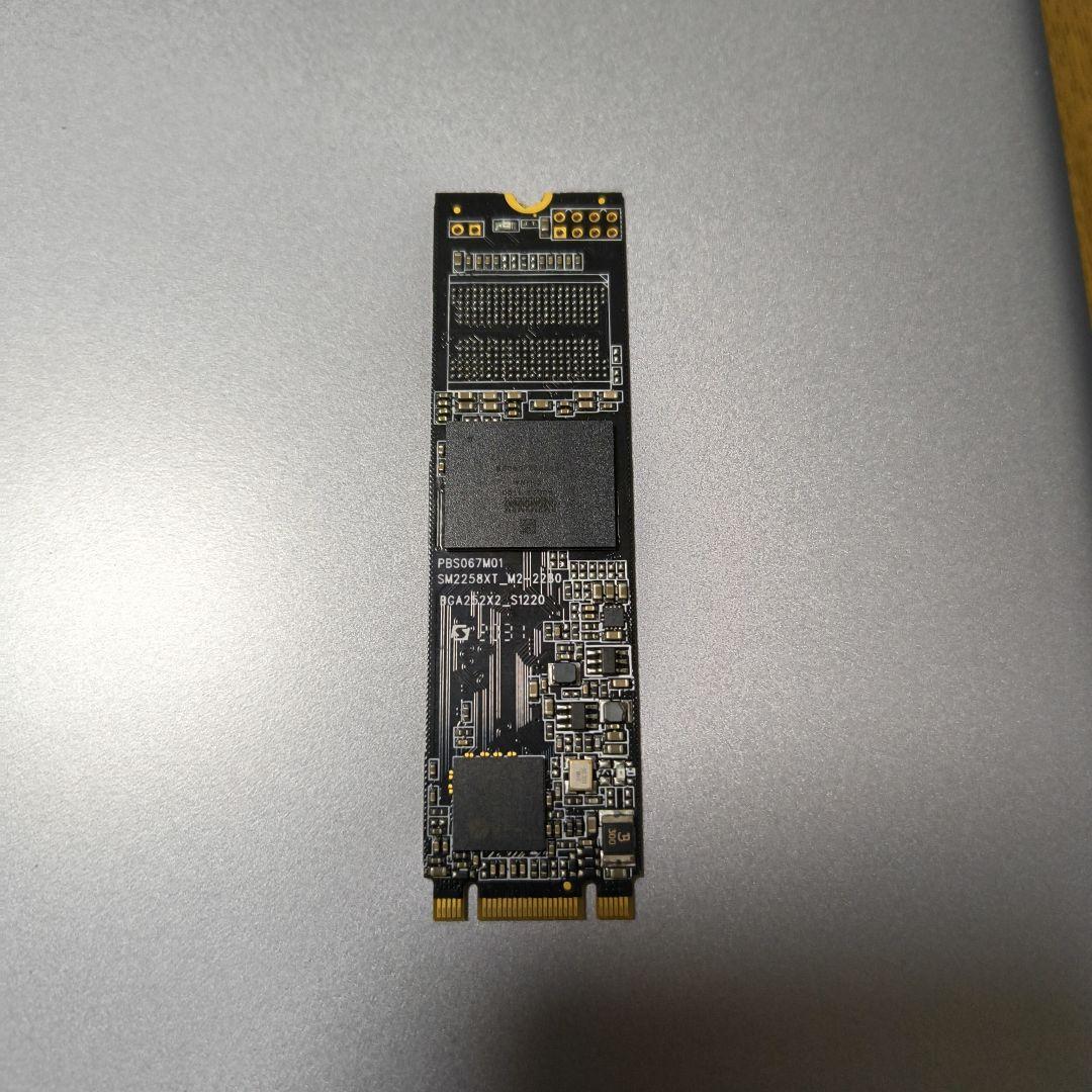 内蔵型SSD M.2 SATA SSD 1TB