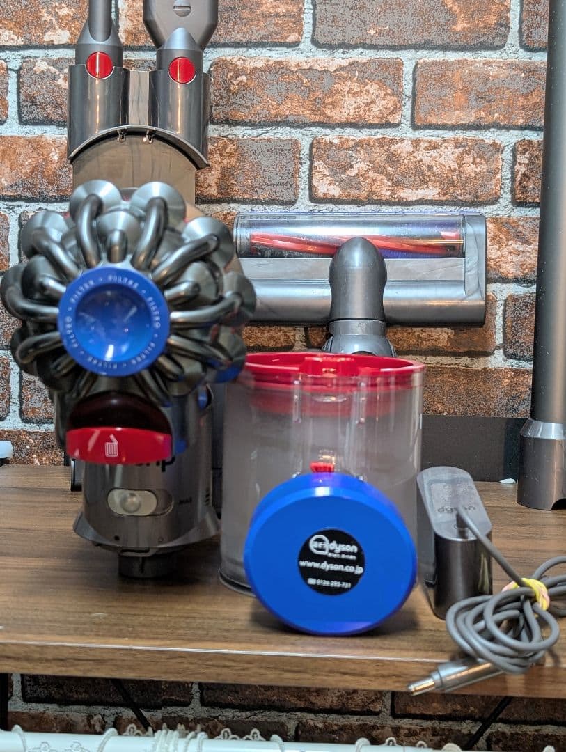 ダイソン掃除機 コードレス Dyson V7 Slim SV11