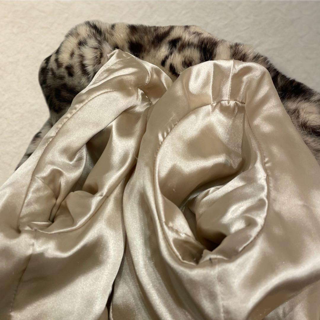 高級感◎ リアルファー ラビット雪豹 レオパード柄 細身Mサイズ　主役級