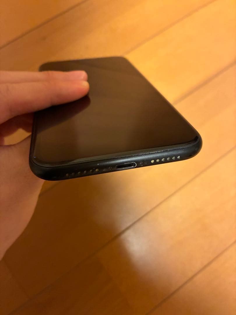 M*D様 【最大容量100%】 iPhone XR 64GB ブラック