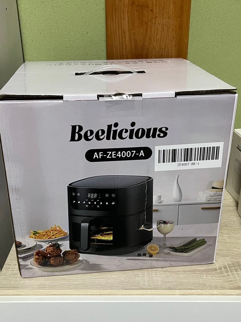 最新Beelicious ノンフライヤー AF-ZE4007-A 4.5新品❣️