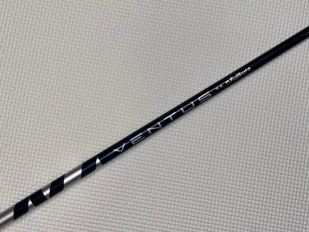 ベンタス　ブルー　7S ユーティリティ用　テーラーメイドスリーブ付き