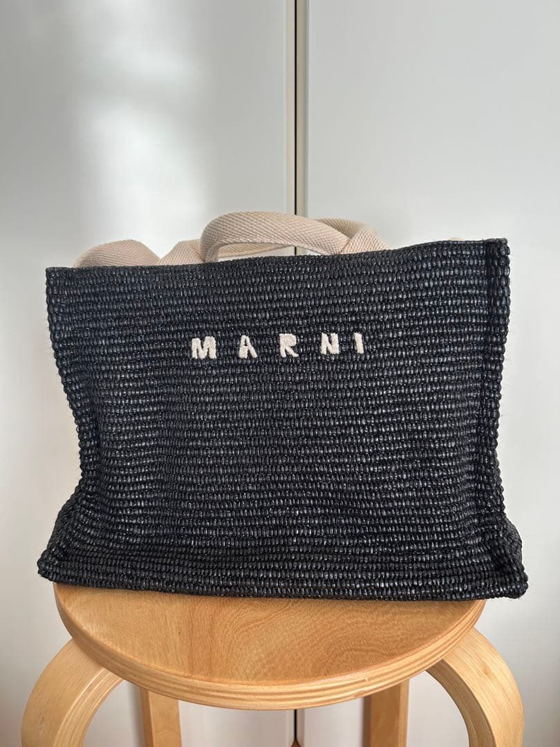 l*a様 MARNI マルニ かごバッグ 2WAY 黒 ベージュ 編み込み レデ