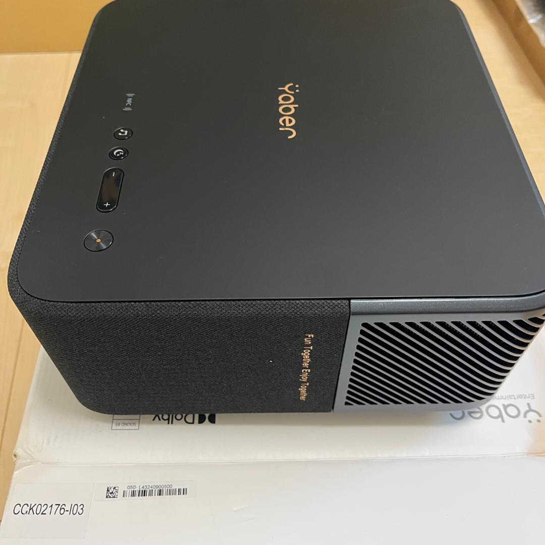 Yaber K2s プロジェクター