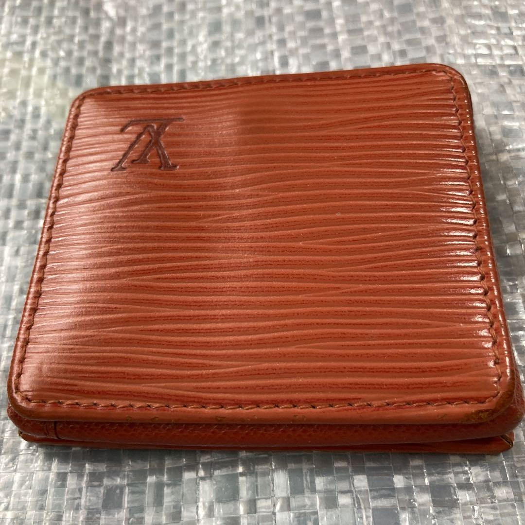 ルイヴィトン エピ ケース