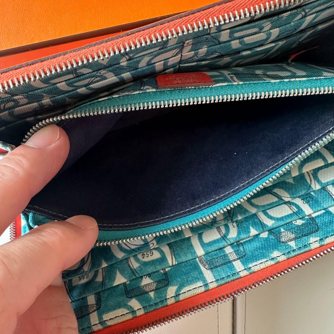 箱付 HERMES アザップロング シルクイン 財布 朱色