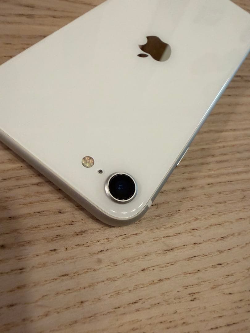 iPhoneSE2 画面割れ以外美品　バッテリー85% 64G