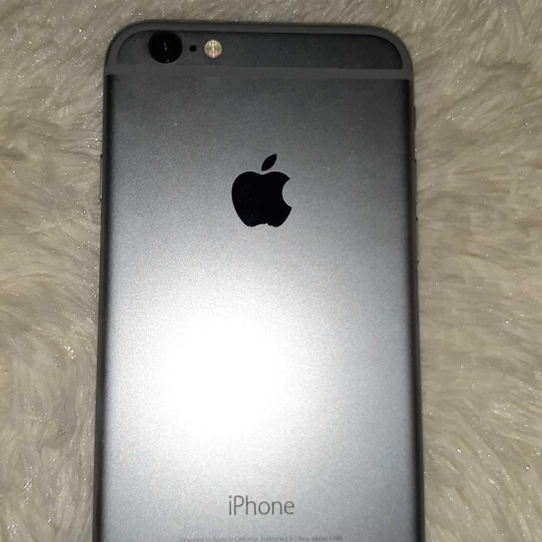 スマートフォン