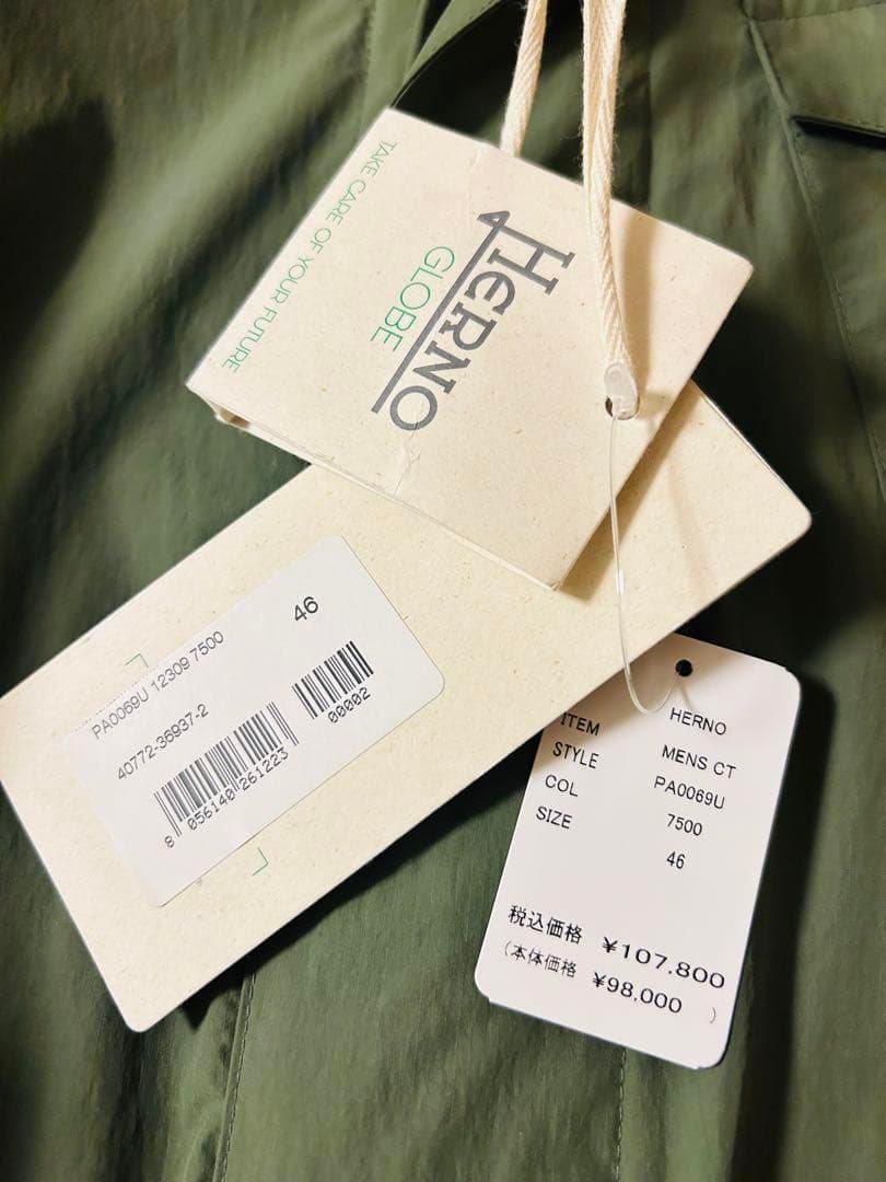 K*n様 未使用タグ付き HERNO フード付きナイロンコート オリーブ 46