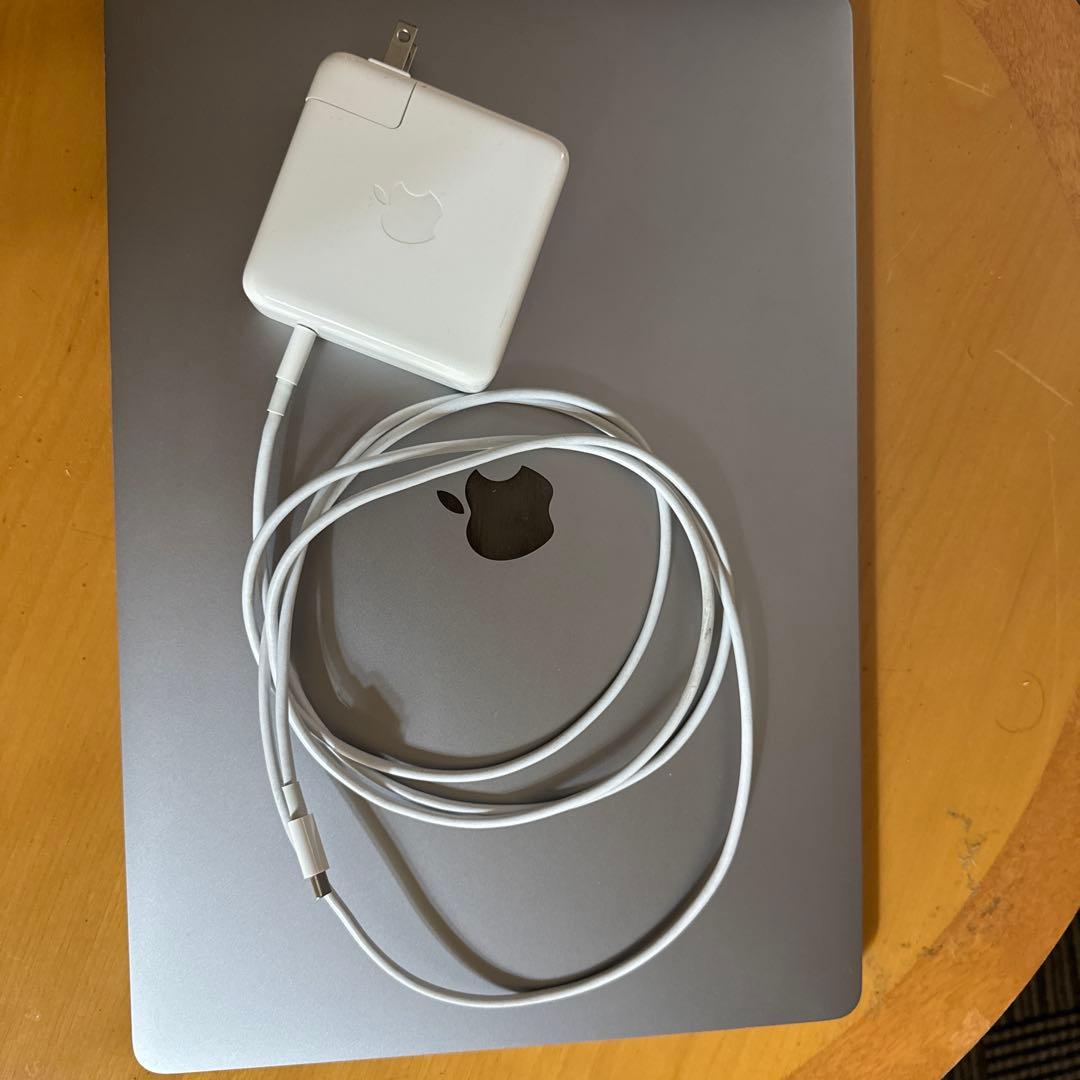 美品クリエイター必見Apple MacBook Pro 2019 16インチ