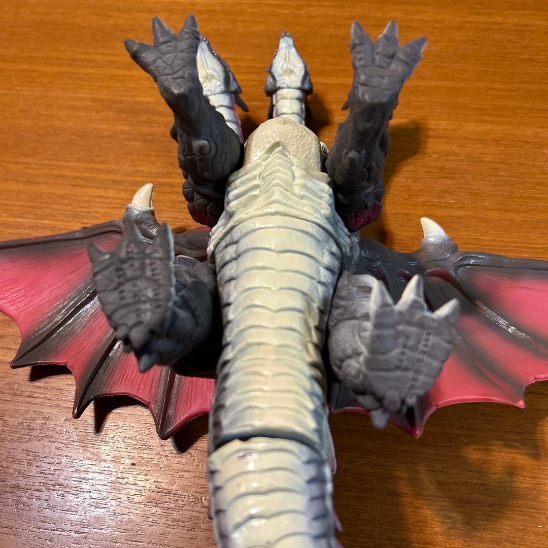 フィギュア デスギドラ　ゴジラシリーズ　全長約30cm