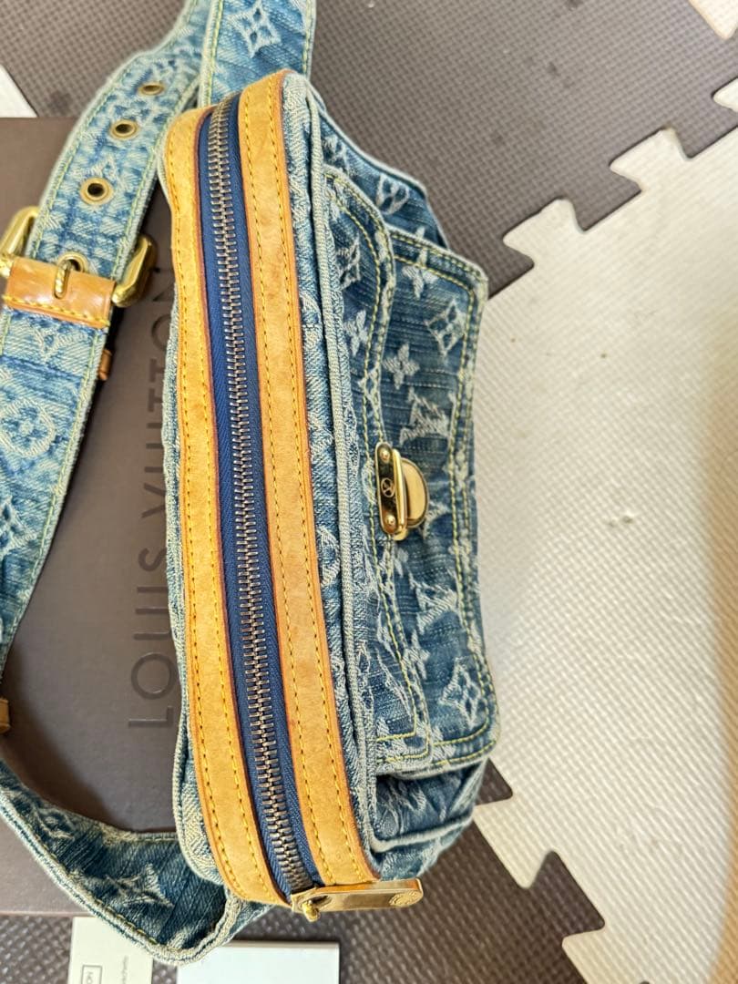 LOUIS VUITTON デニム ボディバッグ