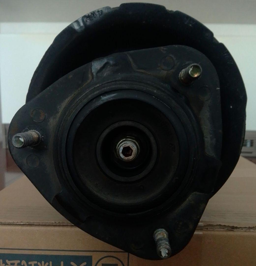 ② GC8インプレッサ　リア左右純正サスペンションキット（リビルト品）2本