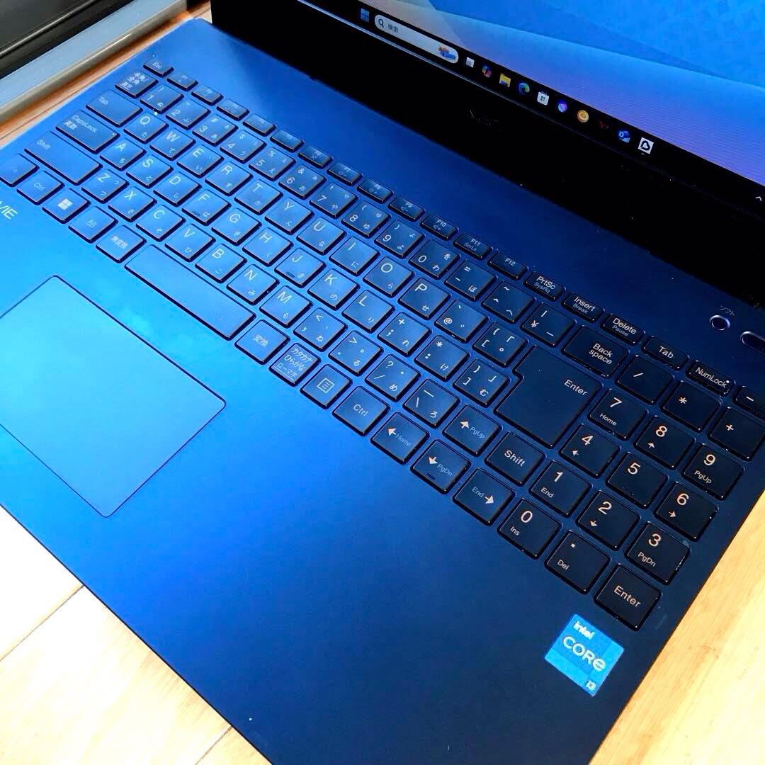 美品NEC LaVie N1535/GAL【2023年製】 office