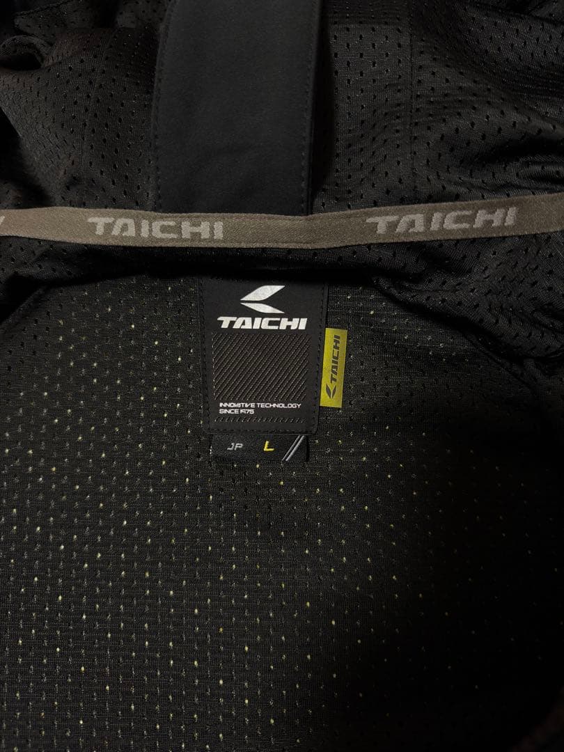 RSタイチ クイックドライパーカー　Lサイズ　ブラック