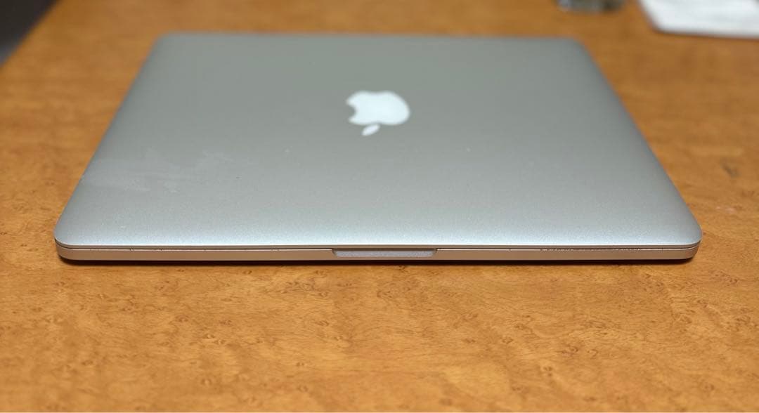 Macbook Pro 13インチ windows 11 pro