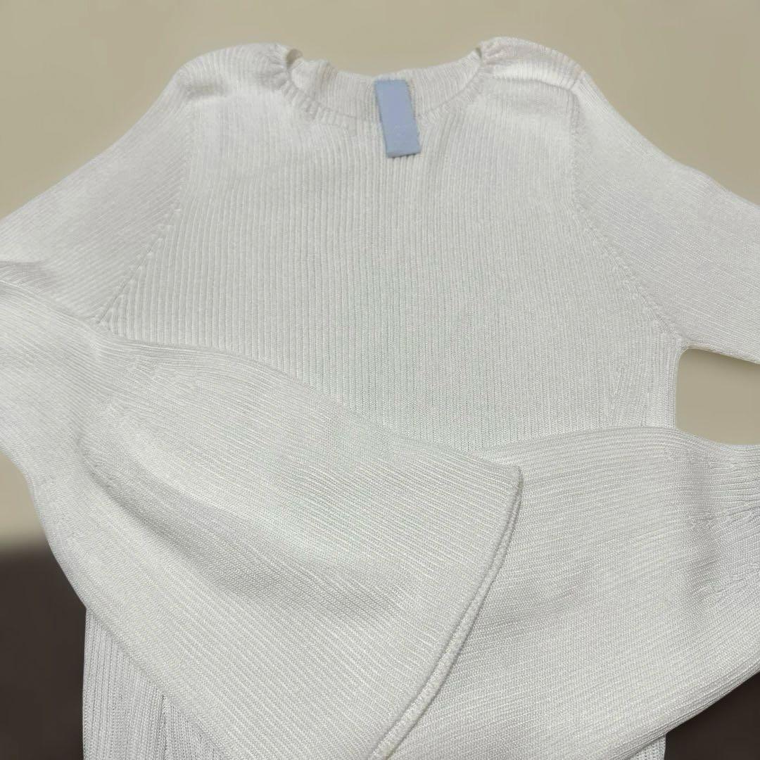 CFCL SOFT PORTRAIT BELL LSLV TOP WHITE 白