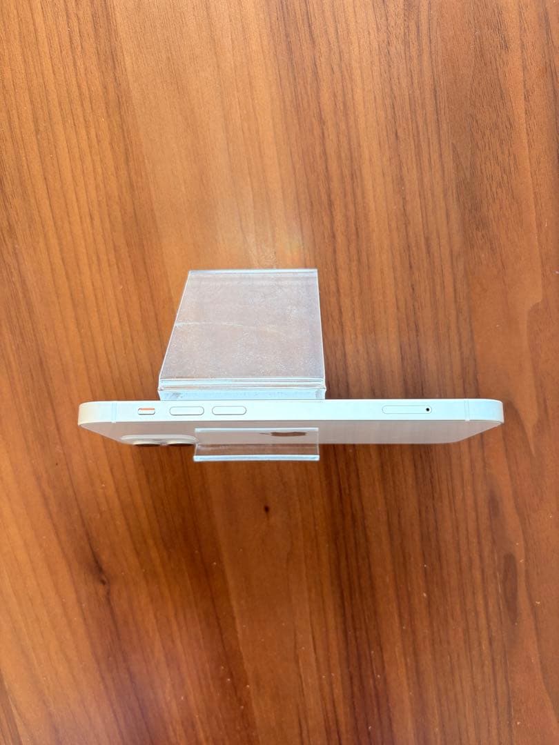 iPhone 12 128GB ホワイト 本体