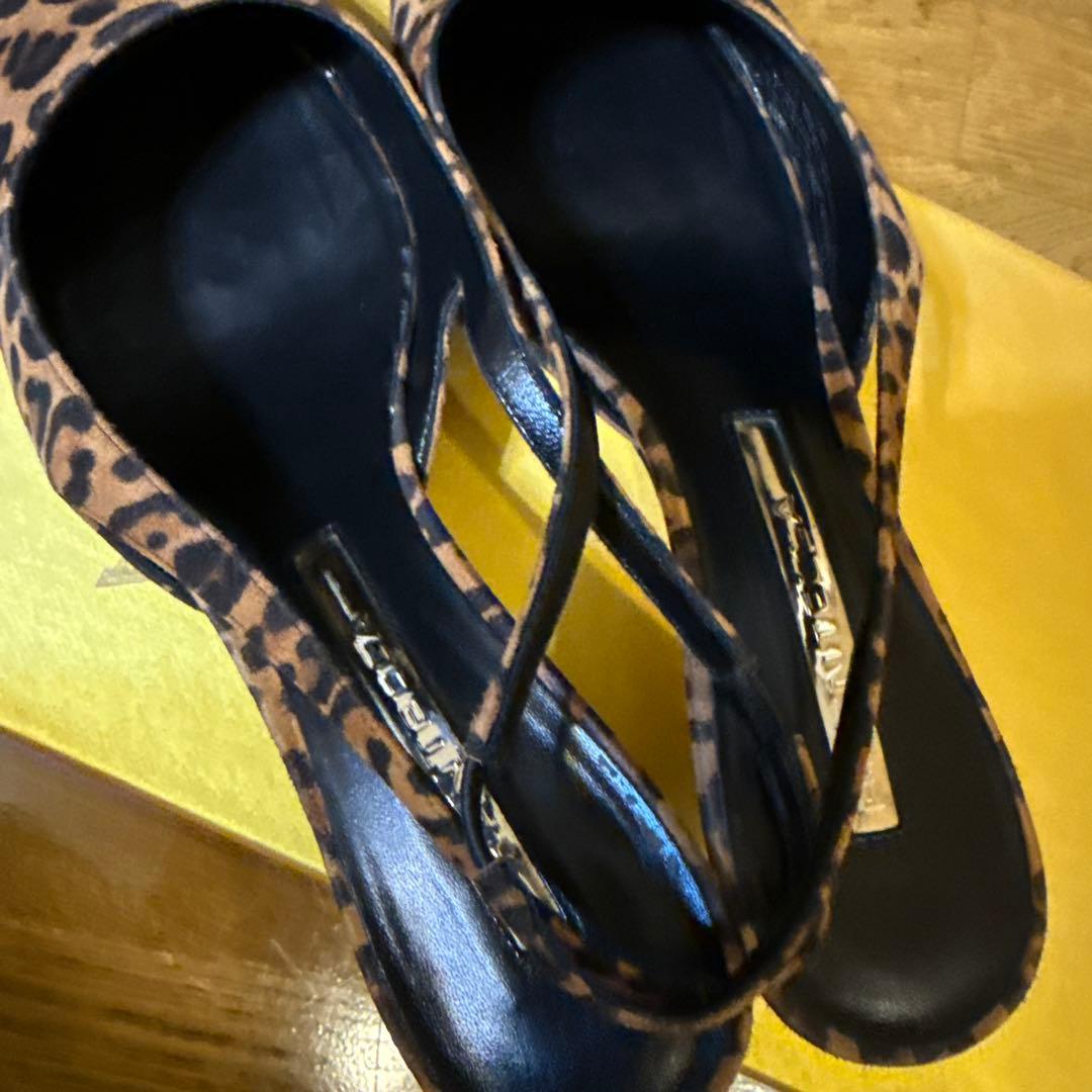 【数時間のみ使用】【BRENTELLA】AUDREY パンプス