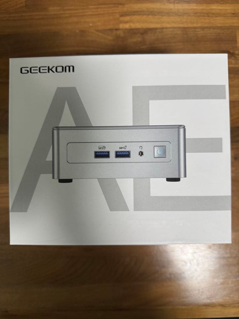 GEEKOM AE7 ミニPC AMD Ryzen 9 7940HS