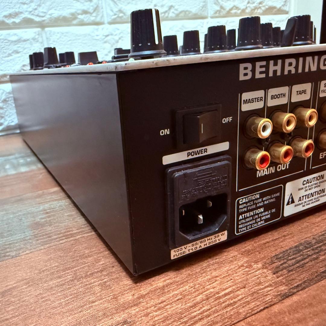 BEHRINGER DJX700 べリンガー 5チャンネルDJミキサー