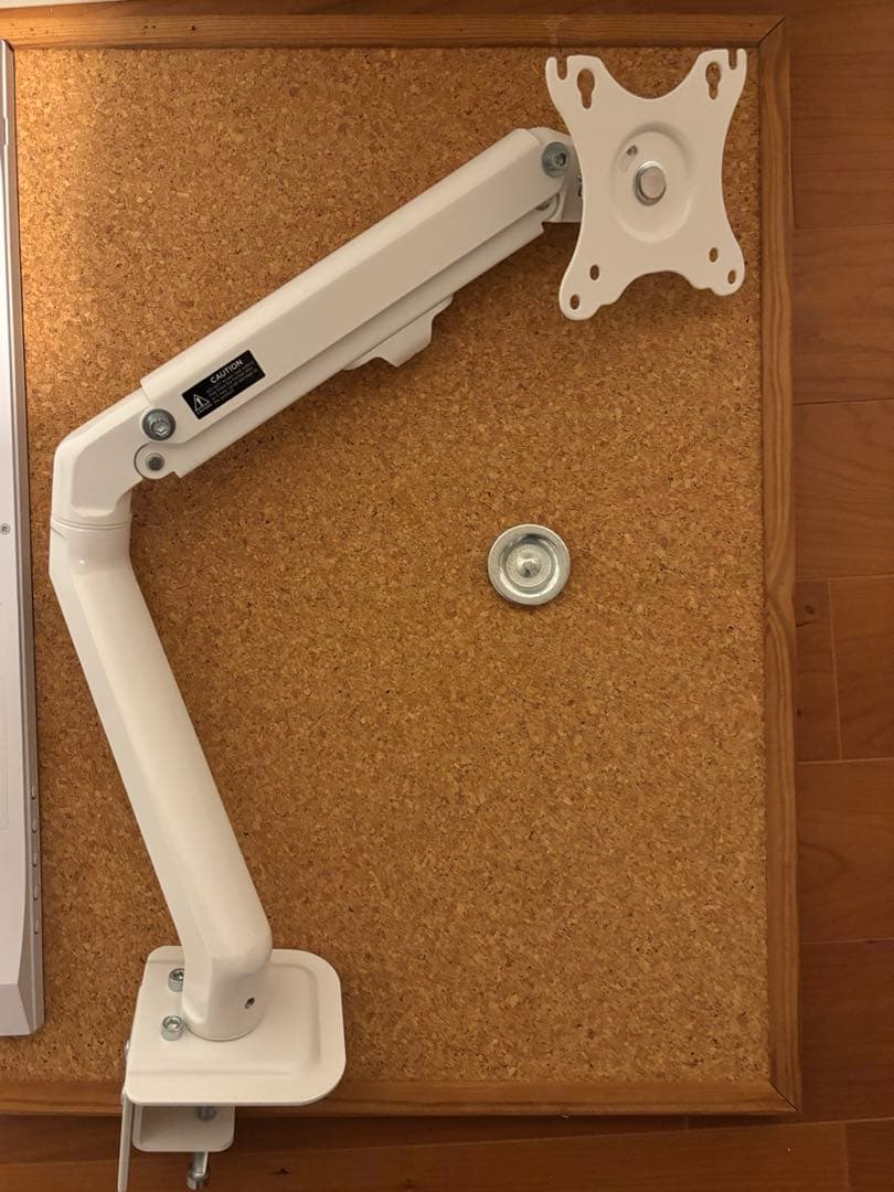 IODATA 24インチモニター　ホワイト　アームつき