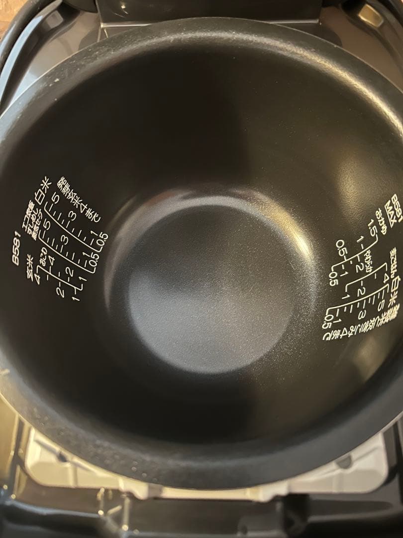 Zojirushi NP-BL19 炊飯器 日本製　圧力IH象印　美品