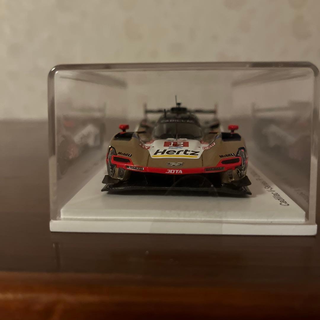 ミニカー Cadillac V-Series R HERTZ TEAM JOTA 2025