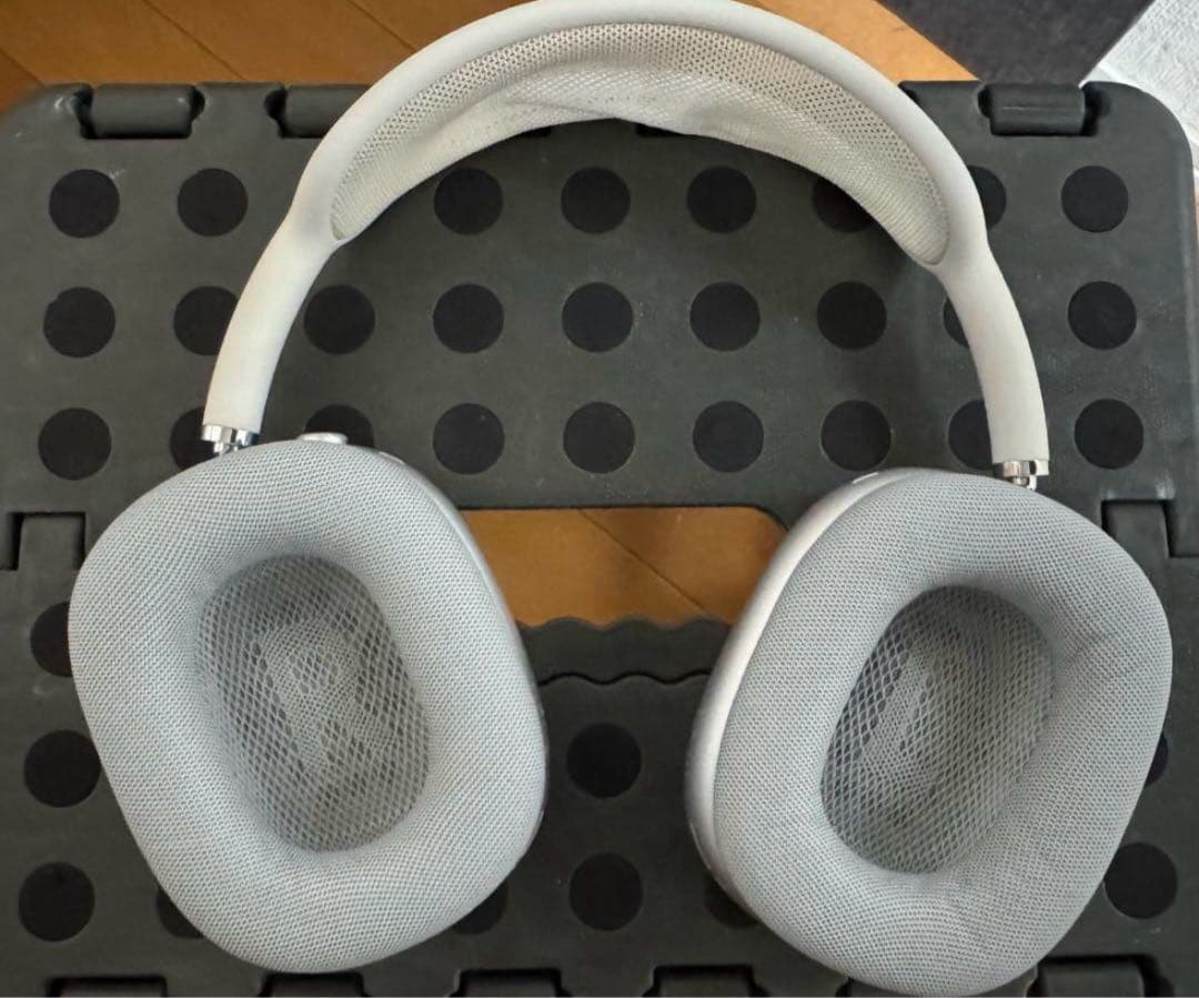Airpods Max シルバー「2日まで」