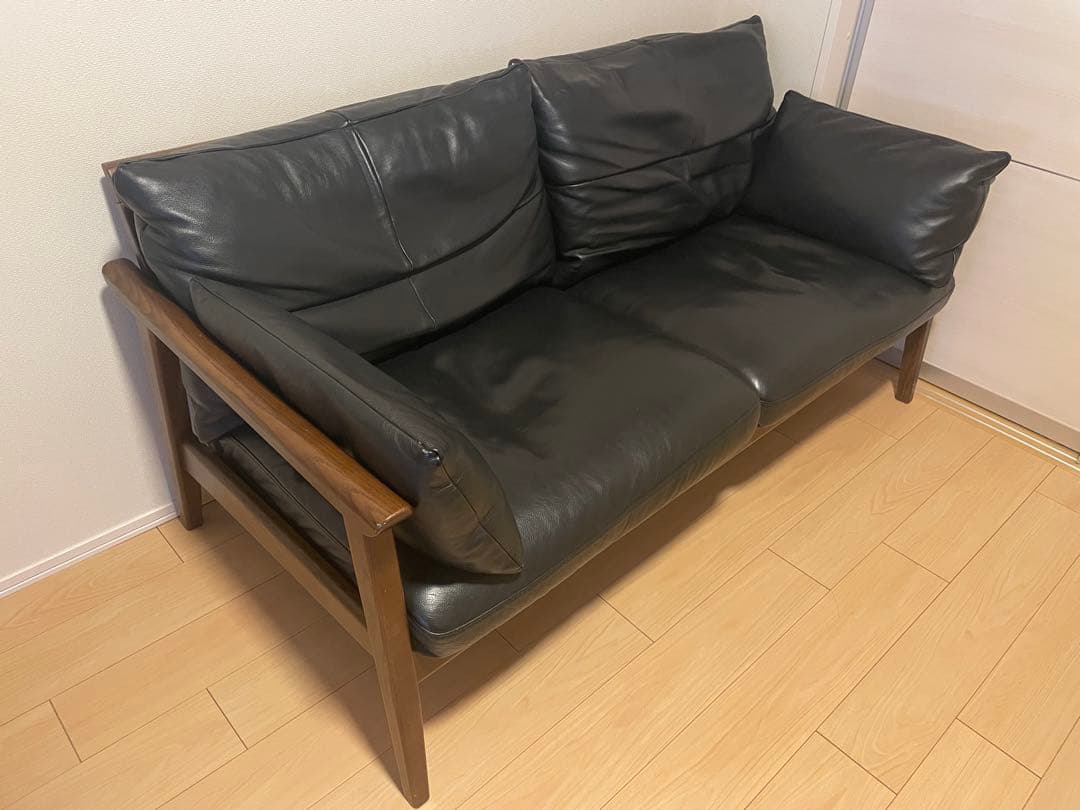 KEYUKA ケユカ　カストラップソファ