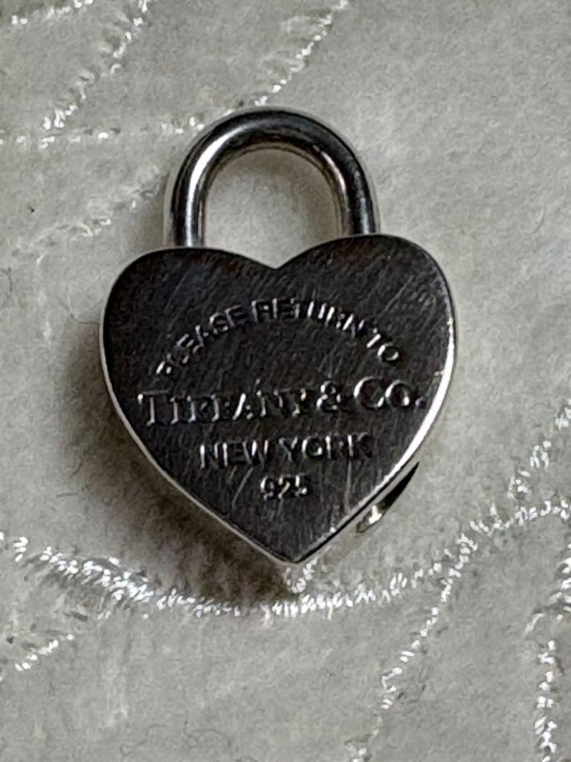 ティファニー925リターントゥハートペンダントトップ