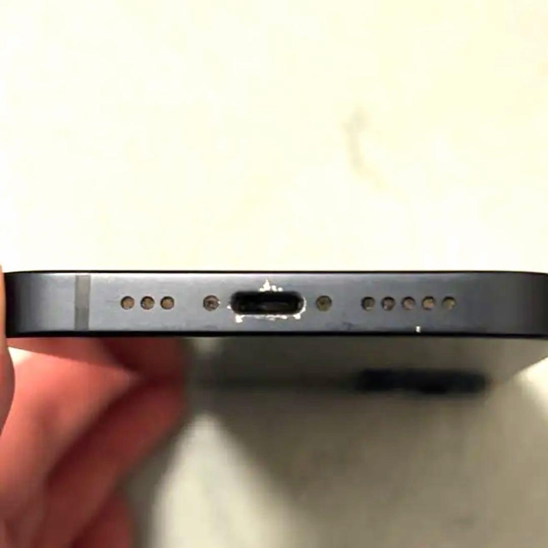 Apple iPhone 13 ブラック 本体　128gb