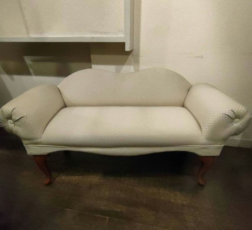 ドリーム様　アンティーク2人掛け ソファ アイボリー