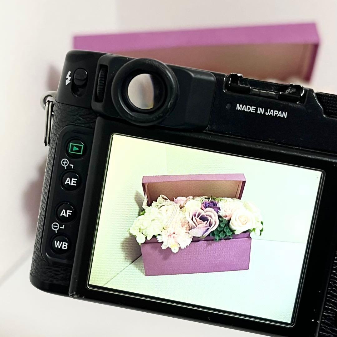 デジタルカメラ FUJIFILM X10