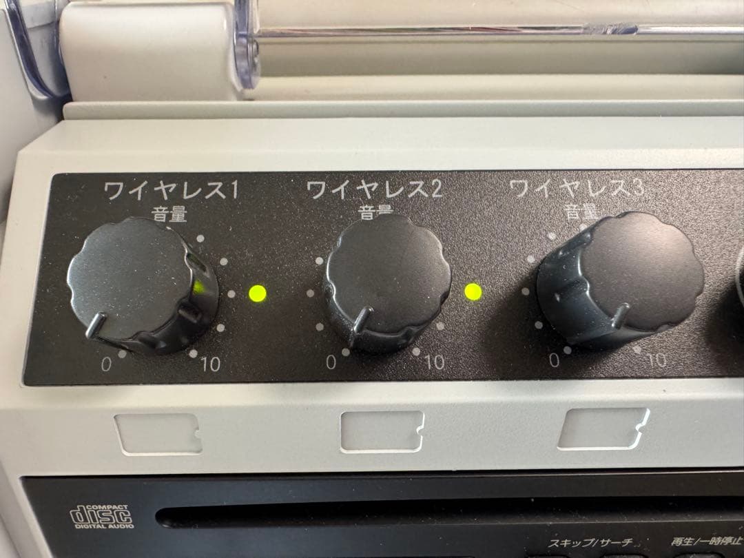 【zakk】CD再生ユニット付ユニペックス製ワイヤレスアンプ・マイクセット