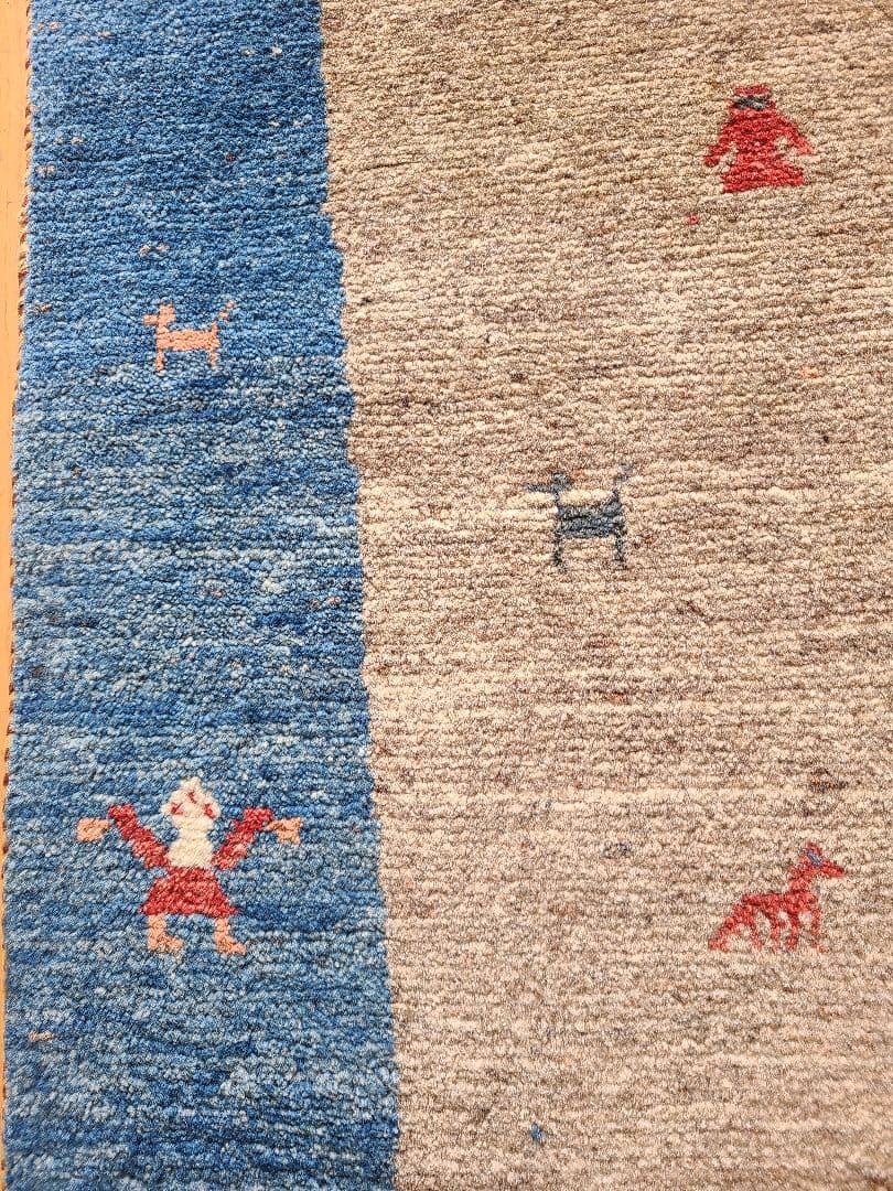 連休限定価格♪ギャッベ　手織り絨毯　民族模様　ラグ　約125×85㎝