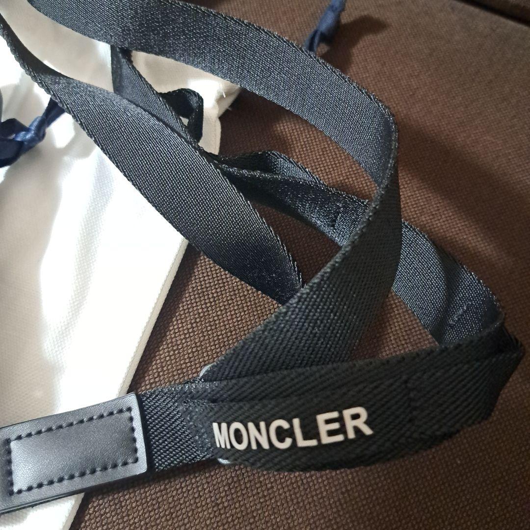 【新品/未使用】MONCLER スマートフォンケース iPhone15Pro用