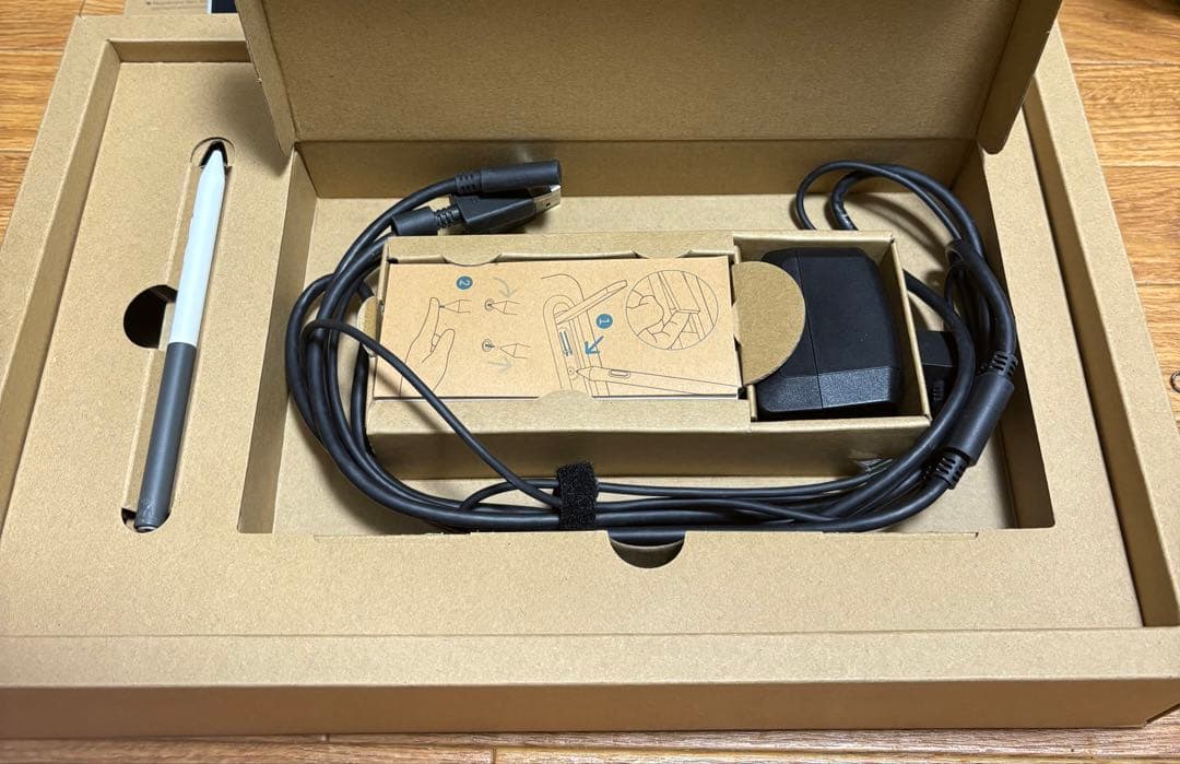 Wacom one 13.3インチ液晶ペンタブレット