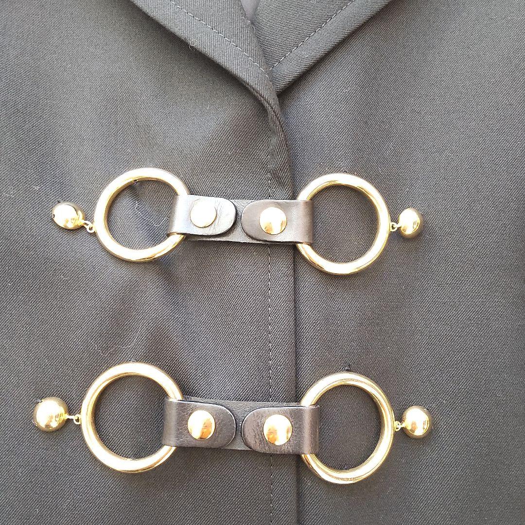 未使用級 モスキーノ ゴールド金具 レザー テーラードジャケット ブラック 44