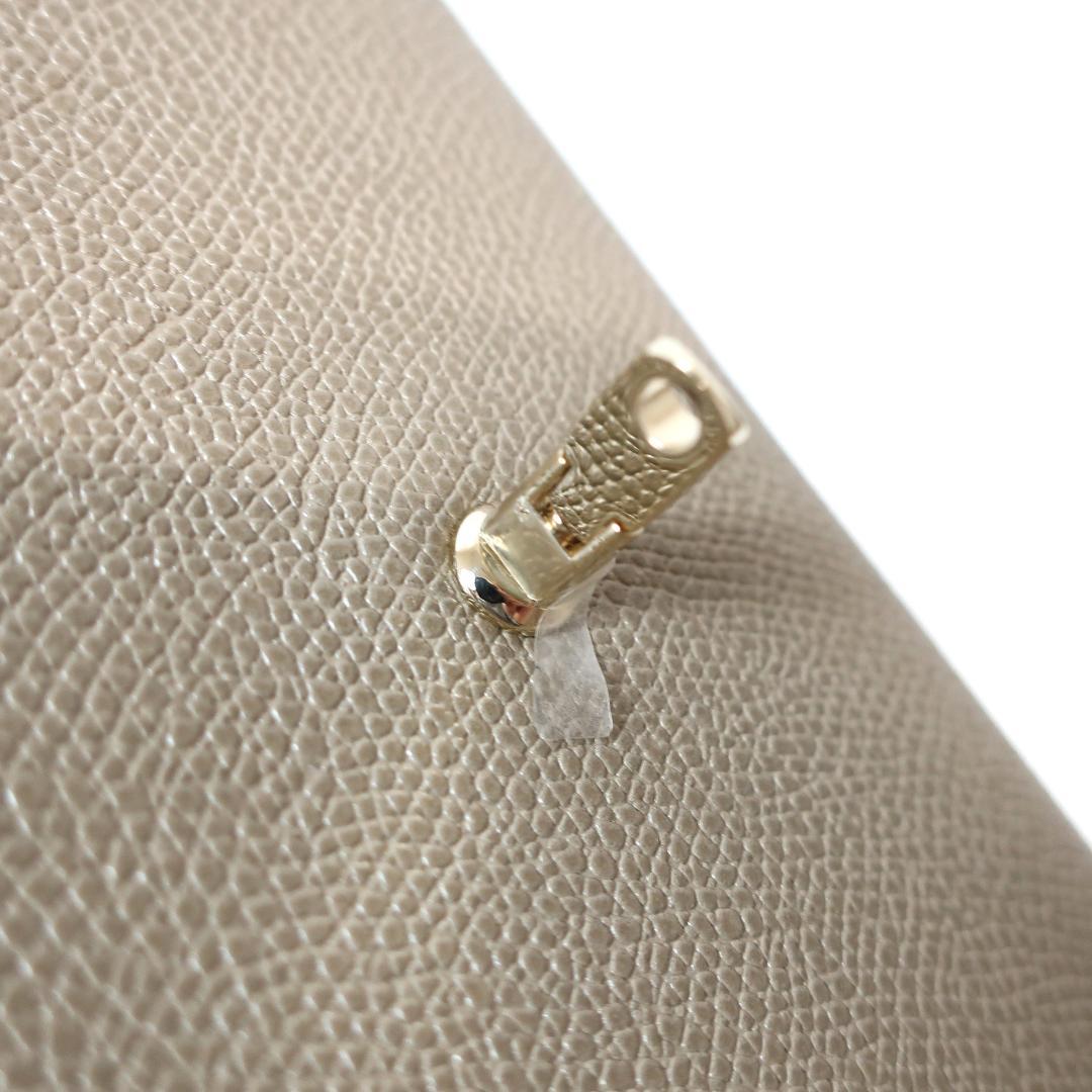 ヴァレクストラ シティパース ロングウォレット ソフトカーフスキン V9L34