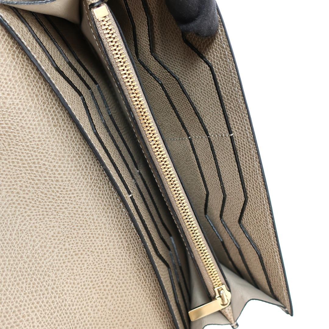 ヴァレクストラ シティパース ロングウォレット ソフトカーフスキン V9L34