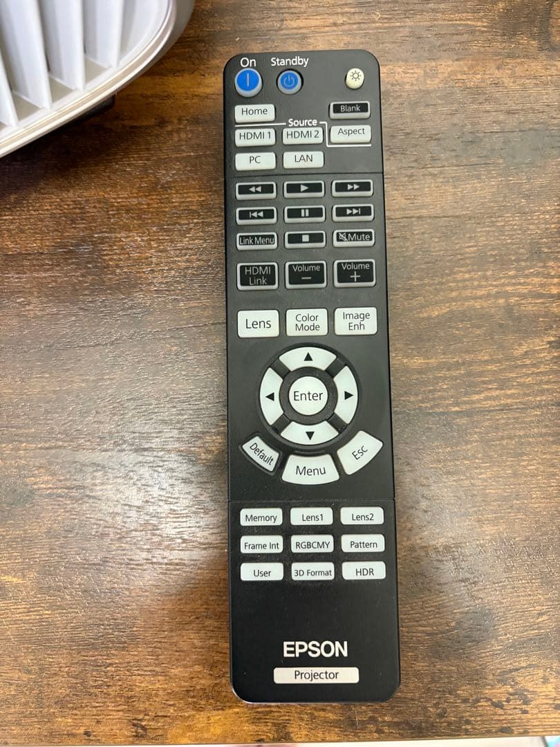 プロジェクター　エプソン　EH-TW8400 4K 本体