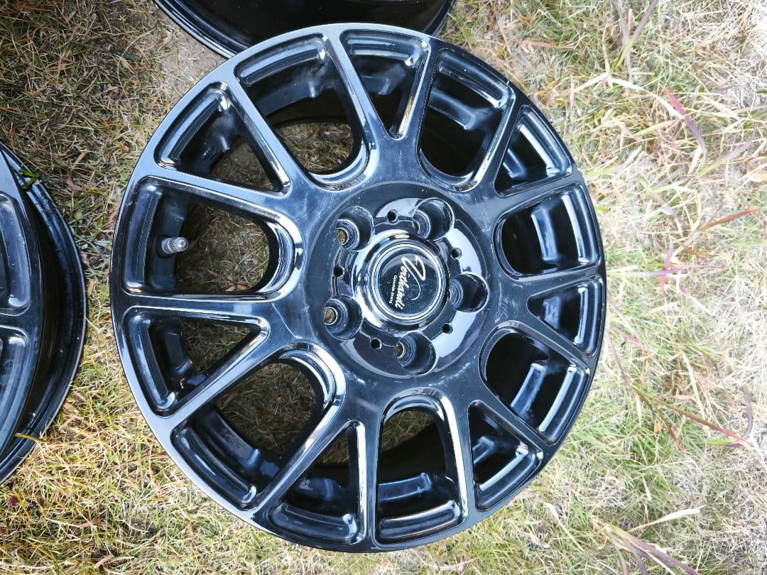 ①ゆゆ 2本分 15インチアルミホイール 6J ブラック 黒