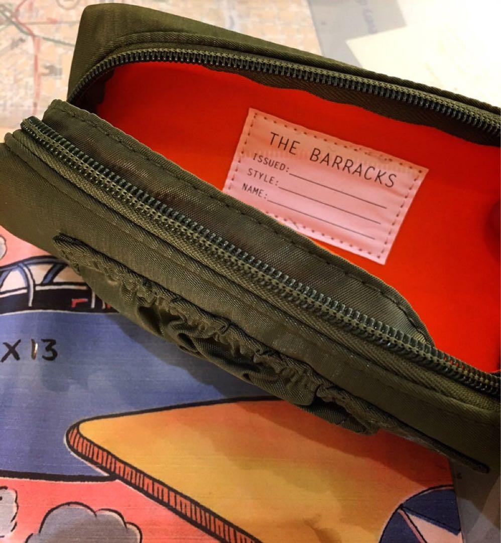 THE BARRACKS JOHNSON C5 クリアサングラス グリーン