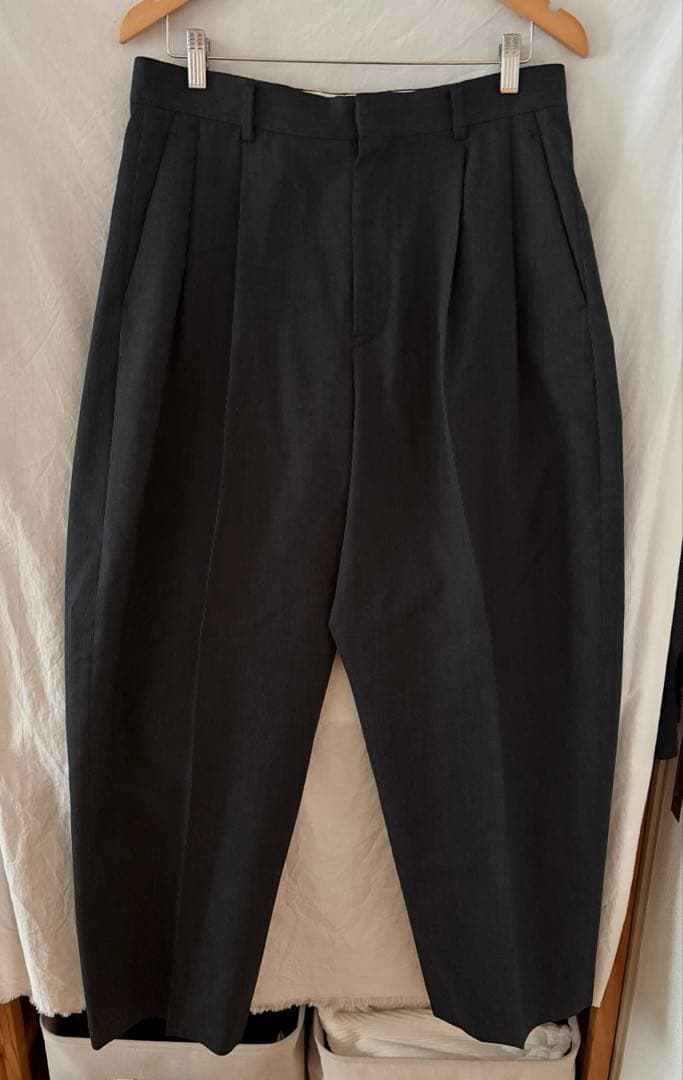 お値下げ！LOEFF ウールギャバ ボンタントラウザー ブラック サイズ2