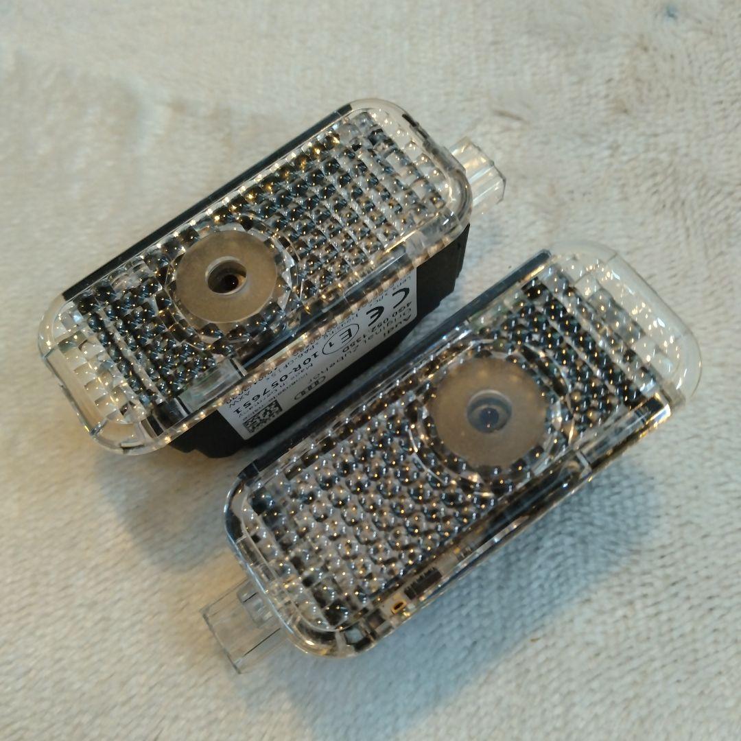 Audi 純正ドアエントリーライト(フォーリングス)